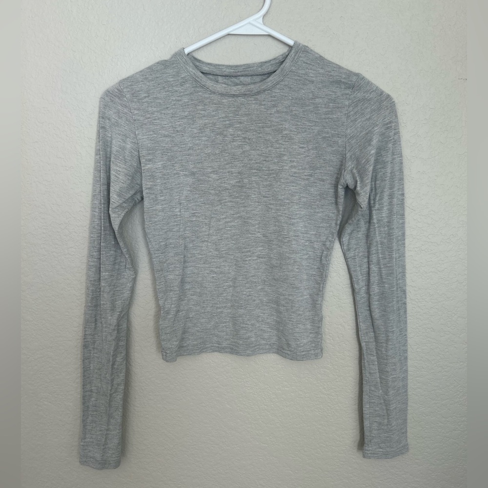 Heather Gray Long Sleeve Women's Cropped Tee